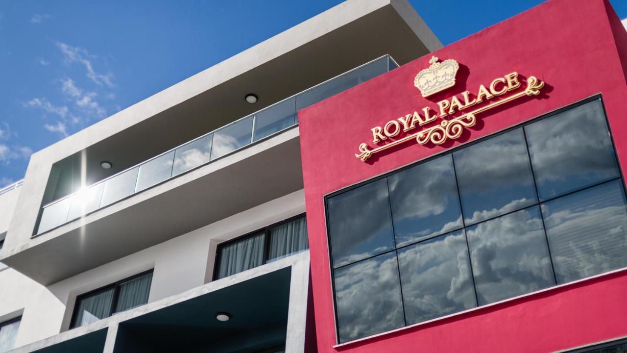 Royal Palace Hotel Nicosia Exteriör bild