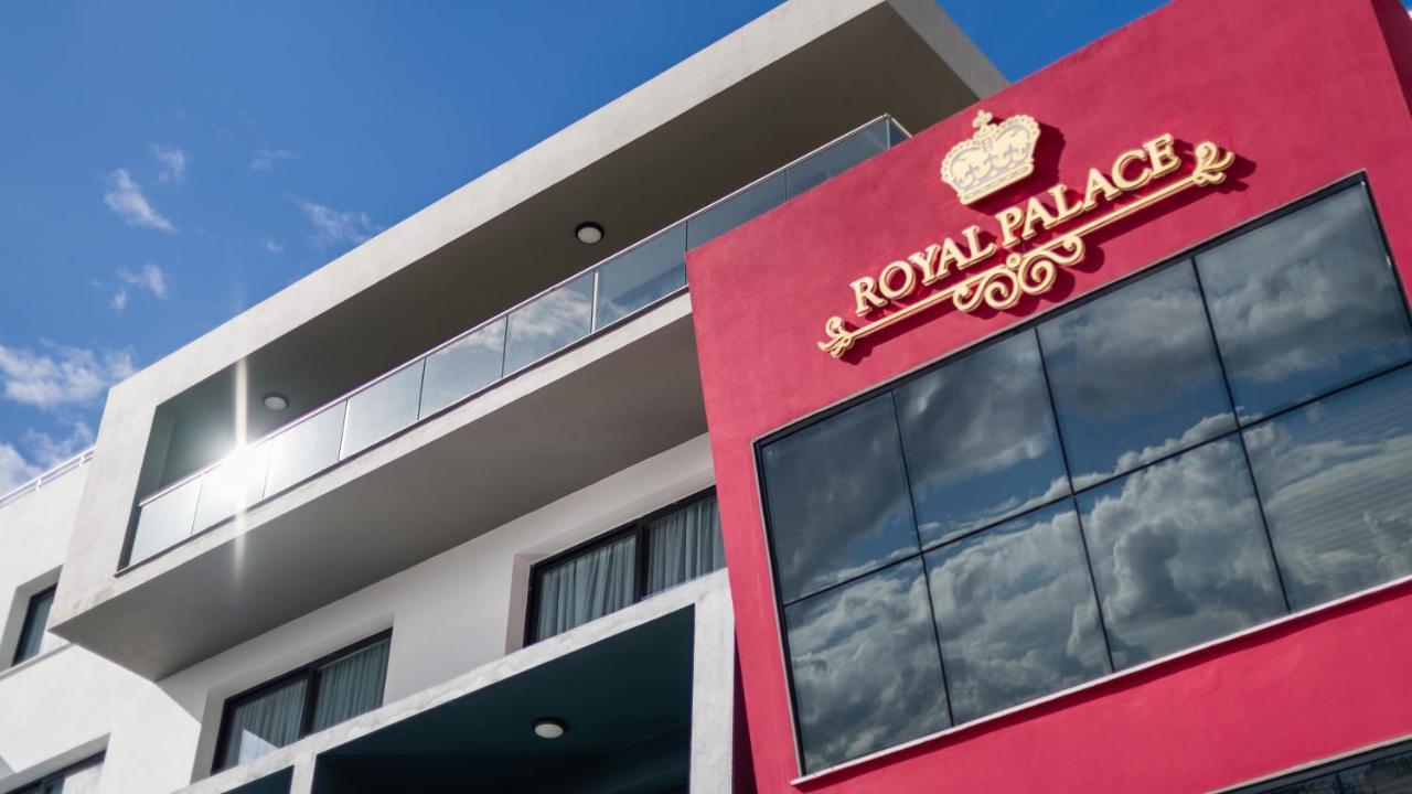 Royal Palace Hotel Nicosia Exteriör bild